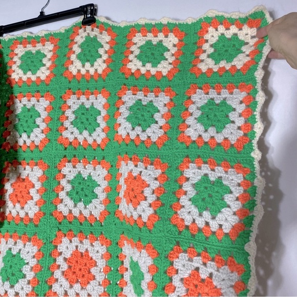 Vintage Handmade Green Orange Cream Granny Square Crochet Afghan Blanket - Picture 8 of 12